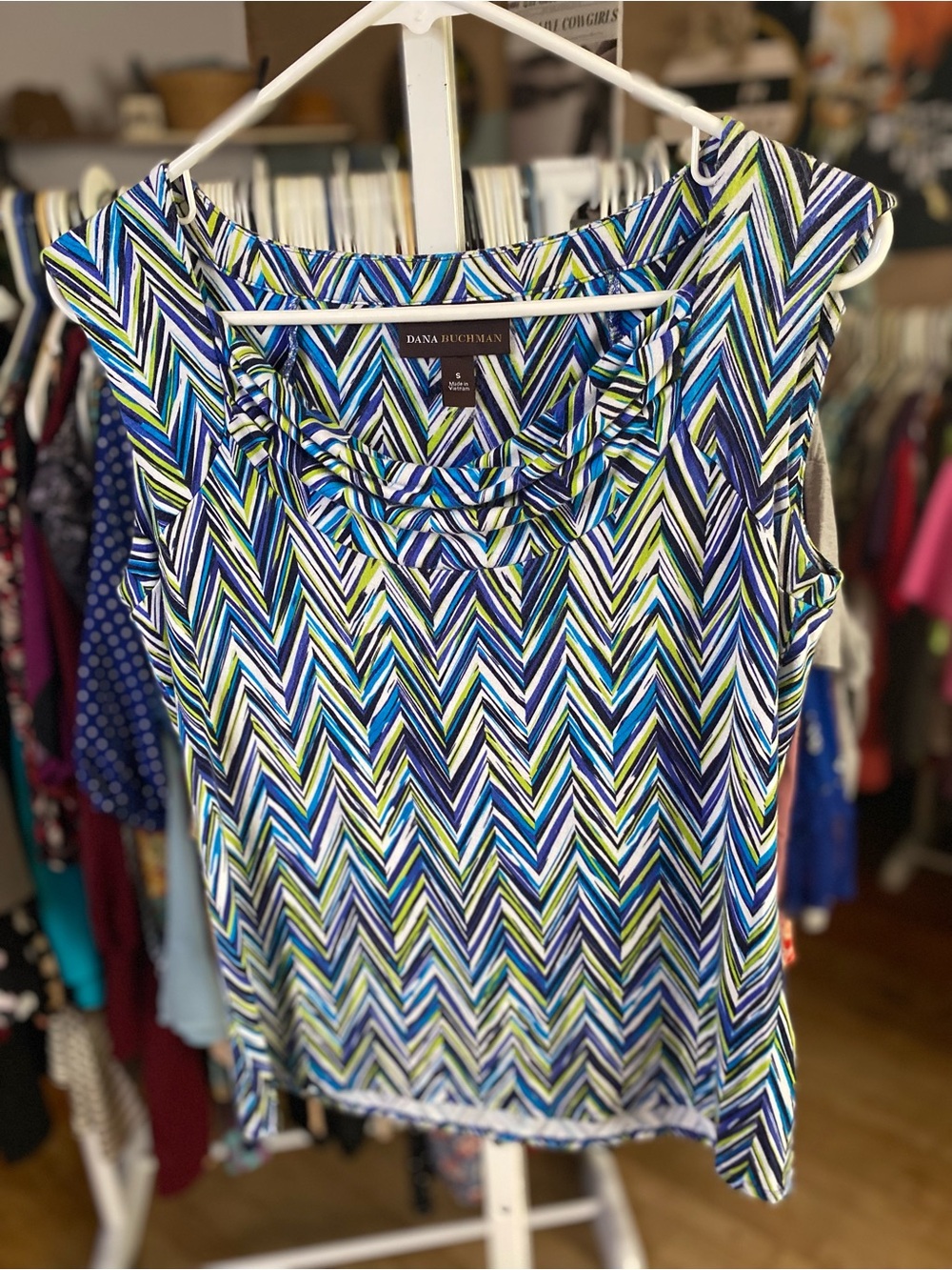 Dana Buchman Blue & Green Chevron Sleeveless Camisole